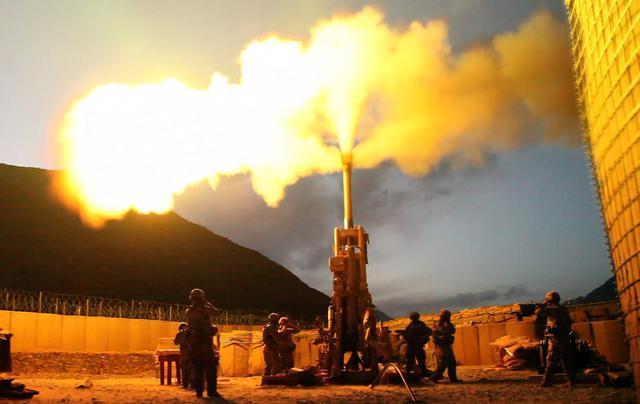 金正恩要求重要武器装备企业完成军火生产计划